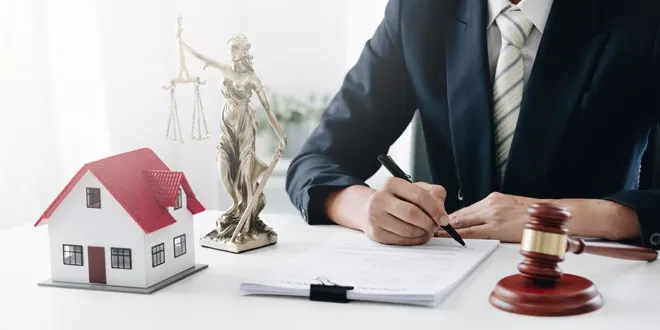 معرفی 10 نفر از بهترین وکیل ملکی ارومیه